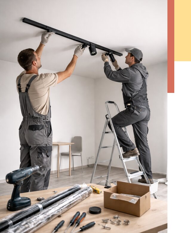 Установка трековых светильников в натяжной потолок в Киржаче от 4330 руб. | ОТДЕЛОЧНИК-Крж